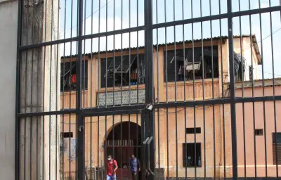 Deux réalisateurs français détenus au Togo depuis juillet