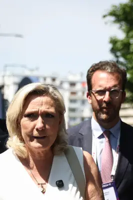Départ du conseiller éco de Marine Le Pen : les coulisses
