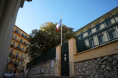 Drapeaux dans les écoles de Nice : Ciotti divise, la loi le permet