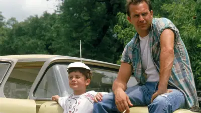 Eastwood menaçait Costner de le remplacer par sa doublure