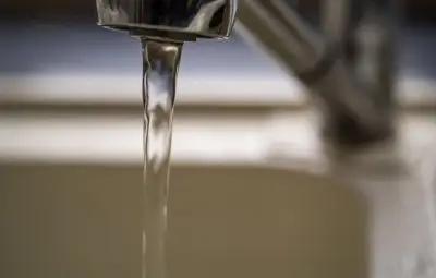 Eau chaude au robinet à Nantes : la Loire pointée du doigt
