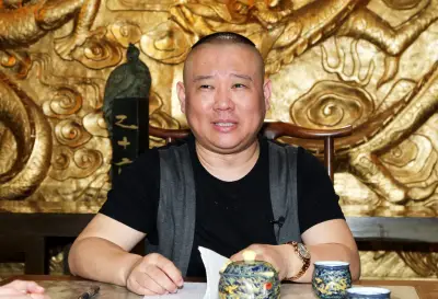 En Chine, l'humoriste Guo Degang visé par une enquête