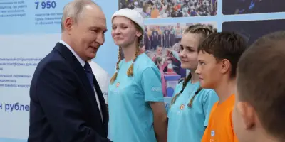 En Russie, là où Poutine passe, le prix de l'essence baisse