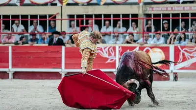 Feria de Saint-Gilles : Clemente triomphe, Fortes combat