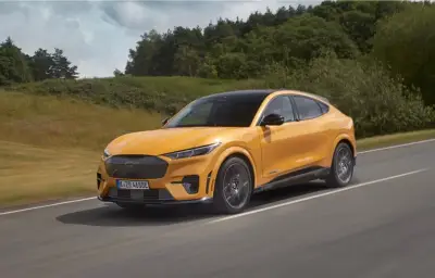 Ford rappelle 86.543 Mustang Mach-E pour un risque de vitre arrière
