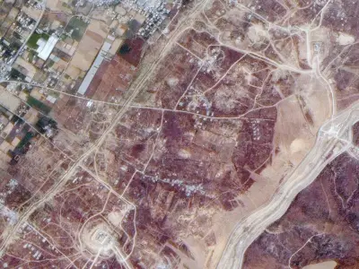 Gaza : Tsahal creuse des tranchées, l'espace palestinien se réduit encore