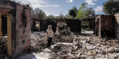 Gironde : le Porge défendu, les pompiers martèlent la chronologie