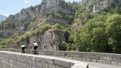 Gorges du Tarn à vélo : guide des plus beaux parcours en Lozère