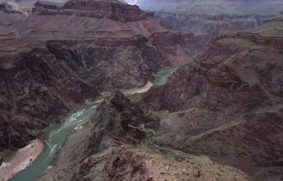 Grand Canyon : quinze personnes recherchées après une crue soudaine