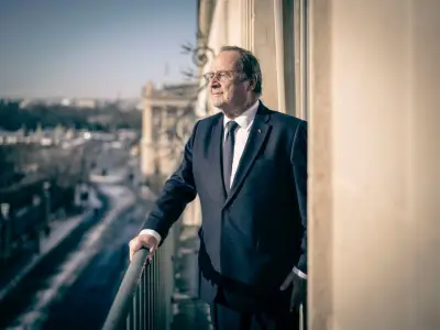 Hollande joue la carte du recours en marge de la primaire