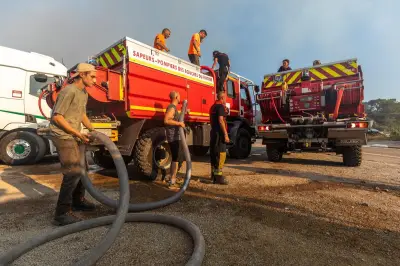 Incendie dans le Var : les pompiers s'adaptent aux variations du vent