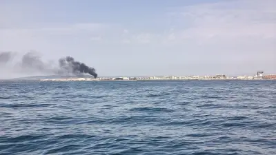 Incendie de voitures à Palavas-les-Flots : un panache de fumée noire visible au large