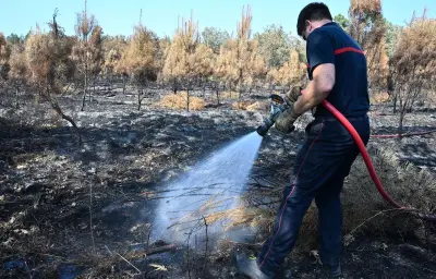 Incendies : 16 départements en vigilance orange canicule, campings rouvrent