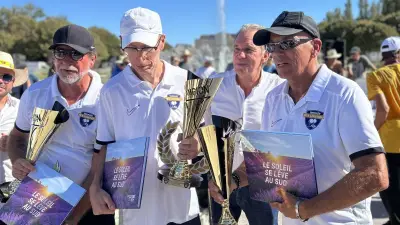 À jamais les premiers : l'hommage aux champions