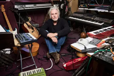 Julien Baer signe un retour réussi avec Petites musiques de jour
