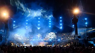 La dernière soirée des Fous chantants avec Aznavour et Soprano