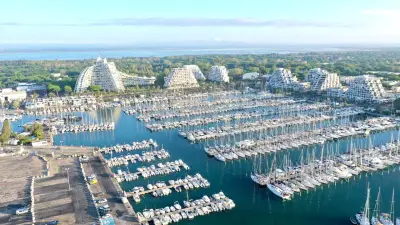 La Grande-Motte : les pyramides de Balladur, de la 