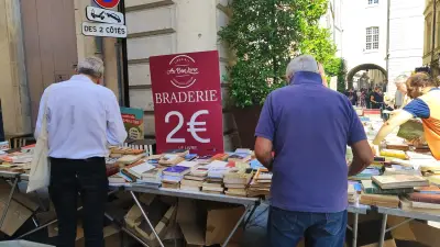 Le Vid’boutik de Nîmes attire les foules dès son premier jour