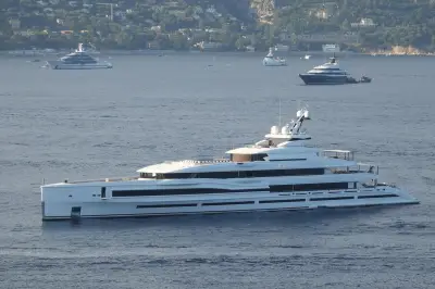 Les mégayachts des stars affluent cet été sur la Côte d'Azur