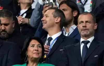 Licenciement de Kevin Lamour à la FIFA pour avoir critiqué Infantino