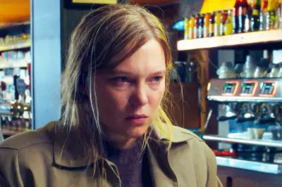 « L’Inconnue » : Léa Seydoux et Niels Schneider bluffants
