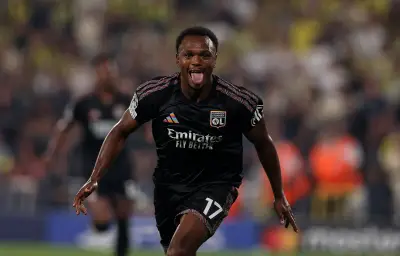 L'OL mène à la mi-temps à Fenerbahçe grâce à Openda