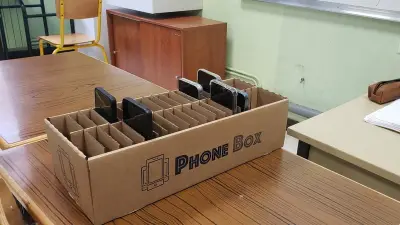 Lycees de Bagnols: les phone box, une mesure déjà anticipée