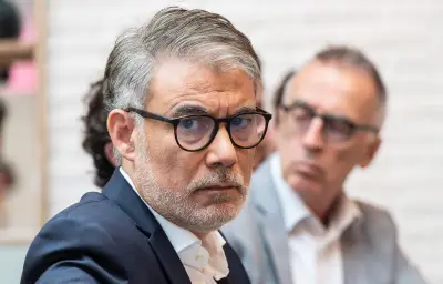 Macron en jet ski : Olivier Faure dénonce un message « très réussi »