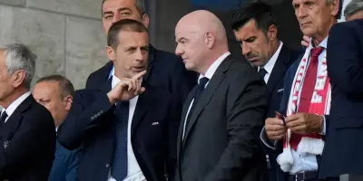 Malgré sa volte-face, l'UEFA exige le départ de Gianni Infantino