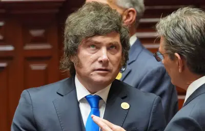 Milei fustige l'IVG et les « foulards verts » lors d'un forum