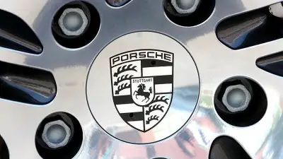 Montpellier : un chauffard de 23 ans atteint 175 km/h en Porsche pour fuir la police