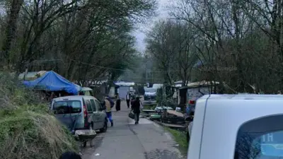 Nantes : deux camps de Roms évacués, 200 personnes délogées