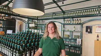 Noilly Prat : les secrets du vermouth façonné par la mer