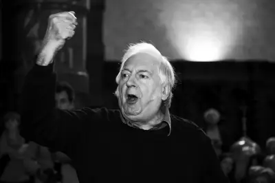 Noël Godin, l'entarteur belge, est mort à 80 ans