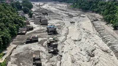 Népal : 2 426 disparus après les crues dévastatrices