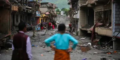 Népal : un village dévasté par la boue, un déluge inédit