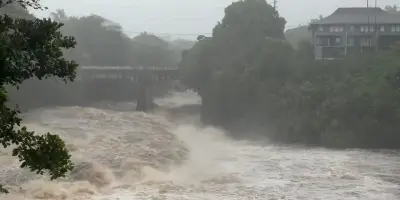 Ouragan Lala : Hawaï menacé par des pluies diluviennes