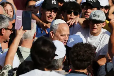 Pape en France : étapes du voyage diplomatique et religieux fin septembre