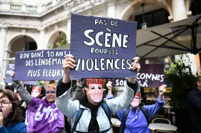 Patrick Bruel: les maires opposés à ses concerts, signe des temps