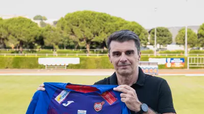 Philippe Viguier Danos, nouvel entraîneur de l'ASB, veut le renouveau