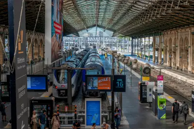 Pourquoi presque tous les TGV passent-ils par Paris ?