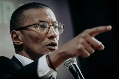 Présidentielle 2027 : Bouamrane refuse la primaire, reste candidat