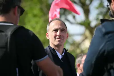 Présidentielle : Glucksmann officialise sa candidature