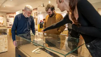 Rites funéraires préhistoriques à l'Aven d'Orgnac jusqu'en 2028