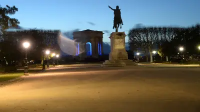 Rixe au Peyrou : un avocat dénonce une enquête oubliée