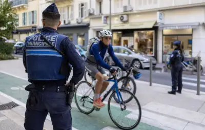 Sécurité routière : vers un casque obligatoire pour tous les cyclistes et trottinettes ?