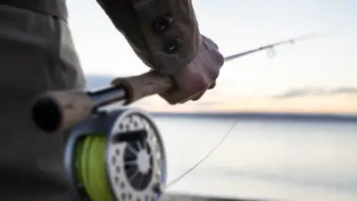 Silure de 2 mètres pêché par Titouan, 14 ans, au lac du Bourget