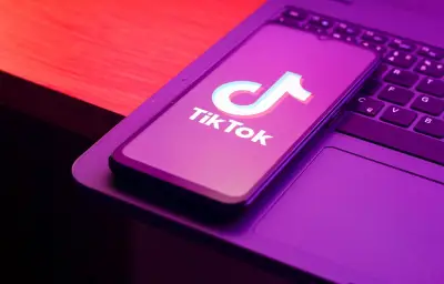 TikTok accusé : un suicide lié à un algorithme non mis à jour
