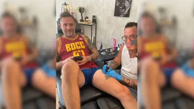 Tom Hardy se fait tatouer un drapeau français dans le Vaucluse