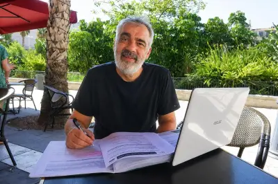 À Toulon, des écrivains publics luttent contre la fracture numérique